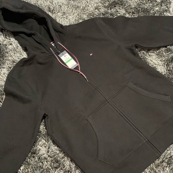 Black Tommy Hilfiger jogger set - Picture 3 of 5